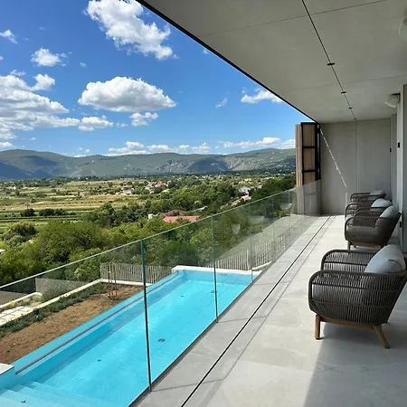 Villa Z1 - Luxury Retreat With Heated Pool &