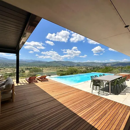 Z1 - Luxury Retreat With Heated Pool & * Imotski